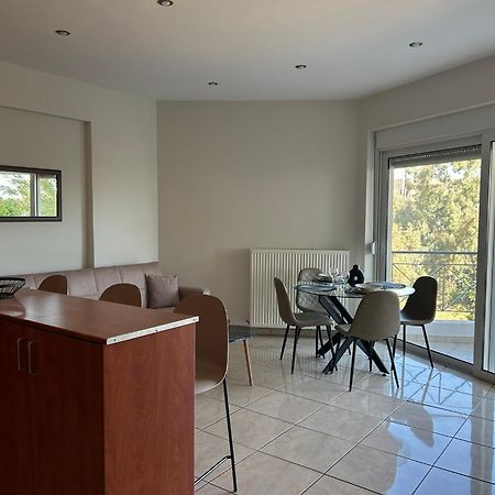 Chios Town Apartment - Heart Of Chios Town With 2 Minute Walk To The Beach Ngoại thất bức ảnh