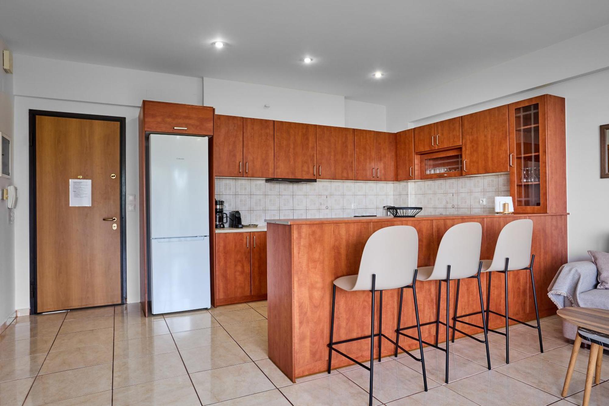 Chios Town Apartment - Heart Of Chios Town With 2 Minute Walk To The Beach Ngoại thất bức ảnh