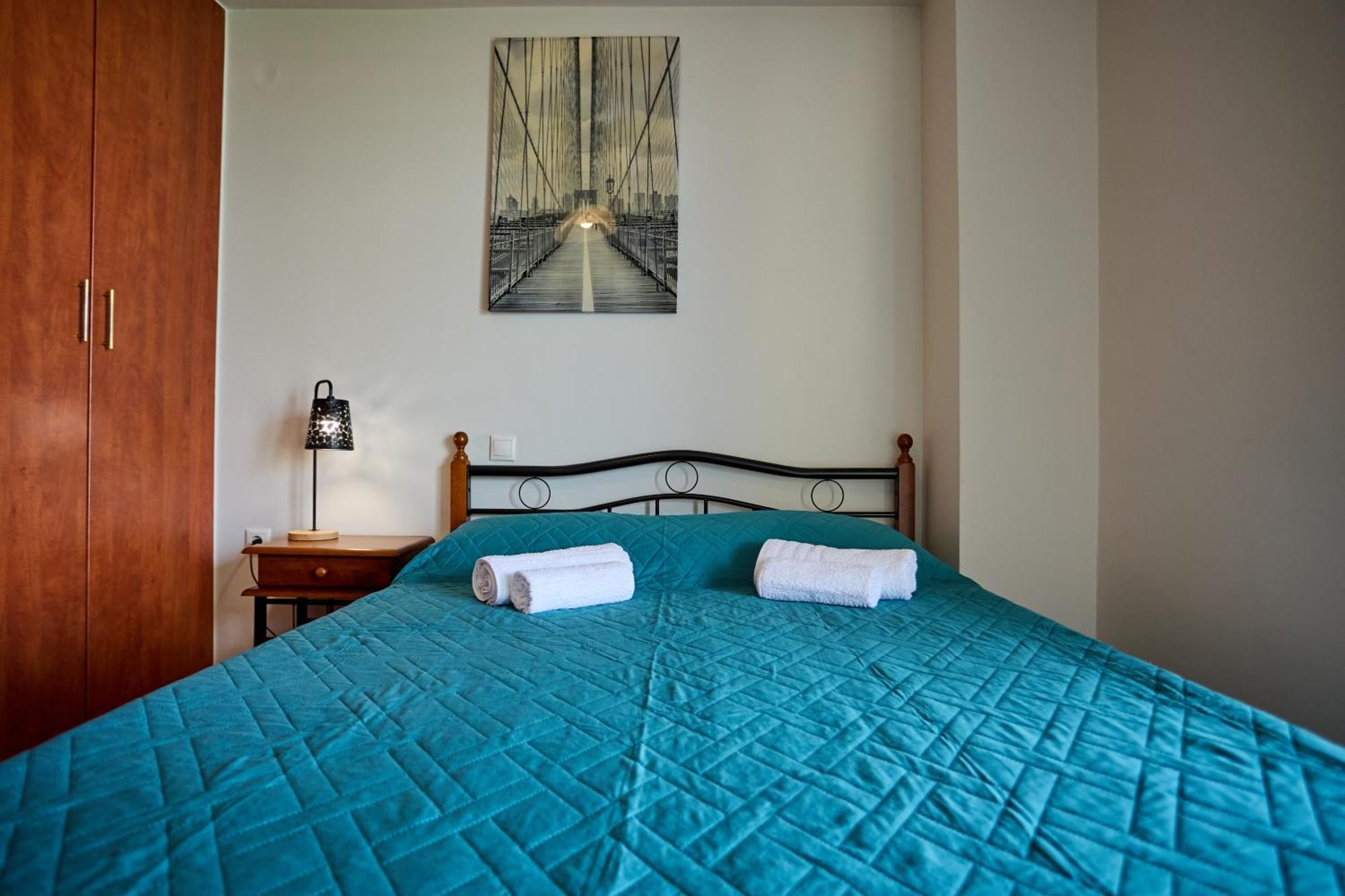 Chios Town Apartment - Heart Of Chios Town With 2 Minute Walk To The Beach Ngoại thất bức ảnh